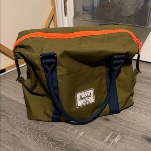 Herschel Supply Company Olive and Navy Duffel Bag